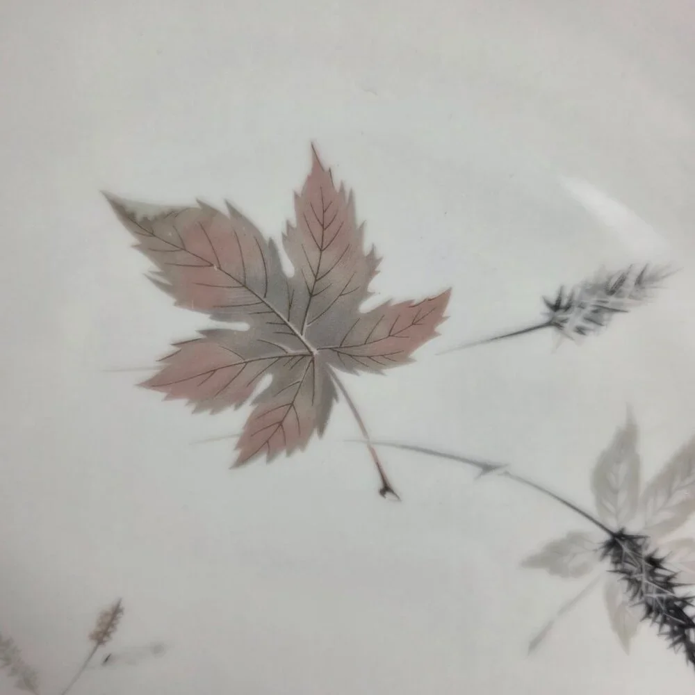 FOUR Royal Doulton Tumbling Leaves Salad Plates Gray & Pink Leaves